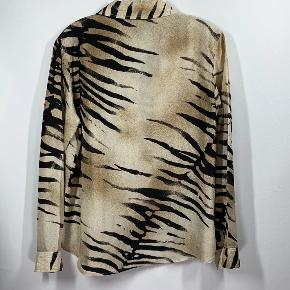 Vintage Diane Heman 100% Silk Tiger Graphic Button Down Shirt, L - Picture 2 of 5